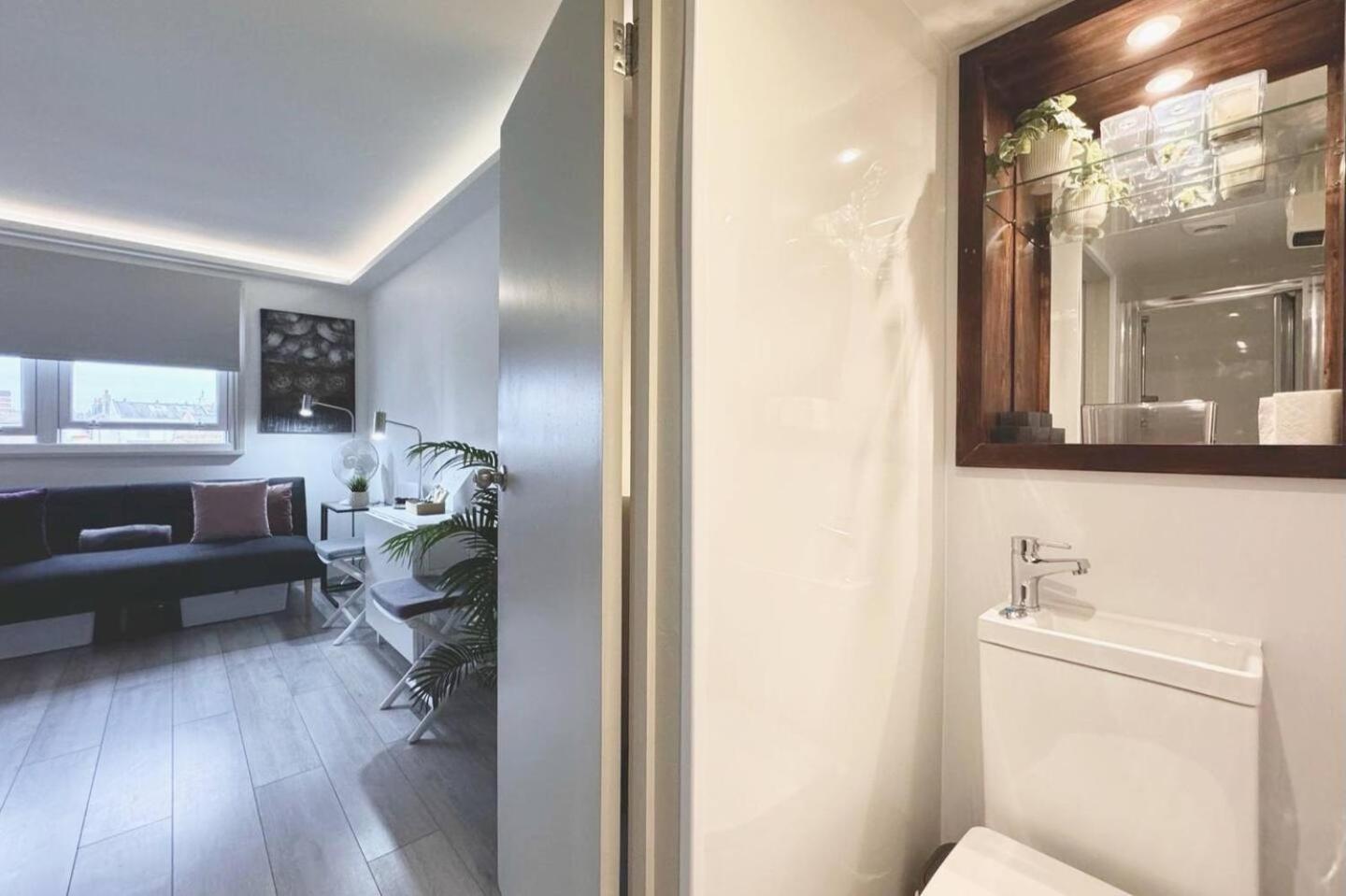 Apt 12 Luxury Living Chic Studio Steps From Beach Brighton Exterior foto
